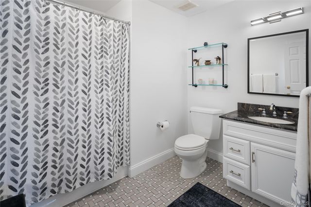 14 Adams Farm Road, Katonah, NY 10536