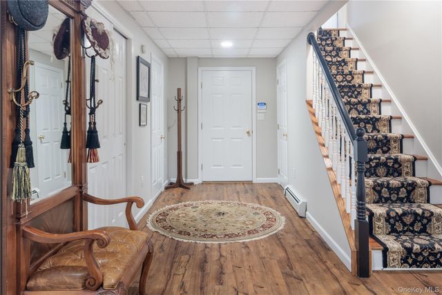 14 Adams Farm Road, Katonah, NY 10536