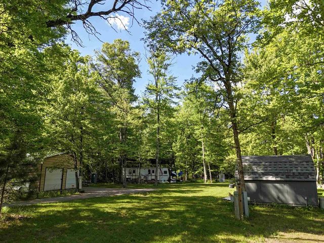 1120 Bighorn Drive, Arkdale, WI 54613