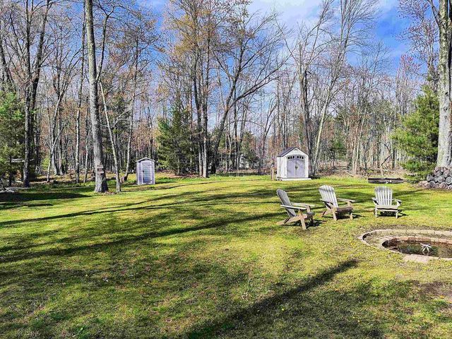1120 Bighorn Drive, Arkdale, WI 54613