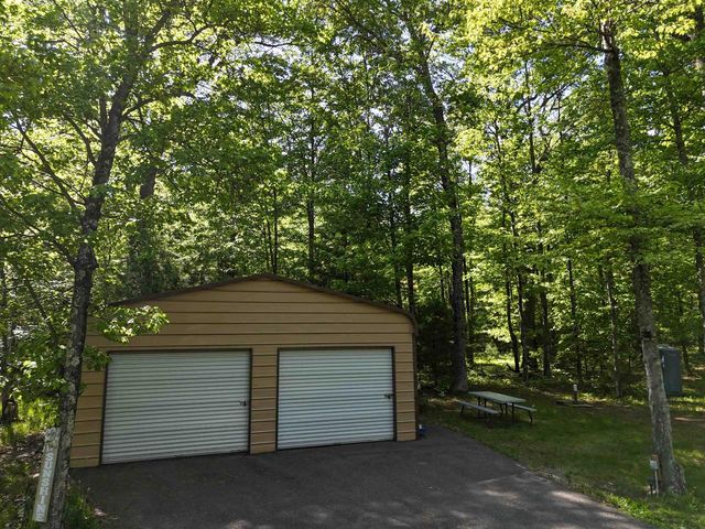 1120 Bighorn Drive, Arkdale, WI 54613