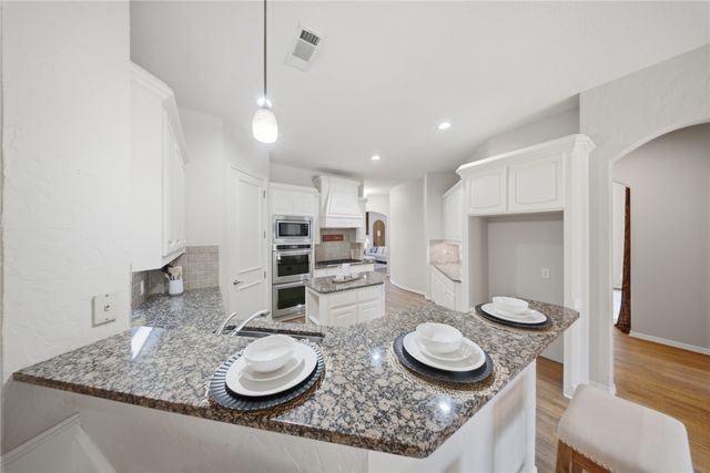 5021 Rangewood Drive, Flower Mound, TX 75028