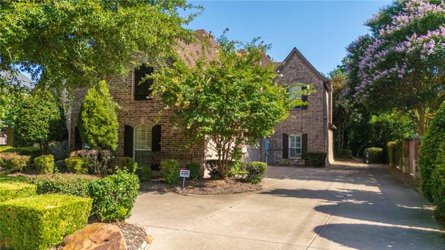 5021 Rangewood Drive, Flower Mound, TX 75028