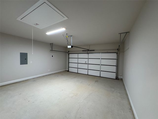 305 Hendry Drive, Bossier City, LA 71111