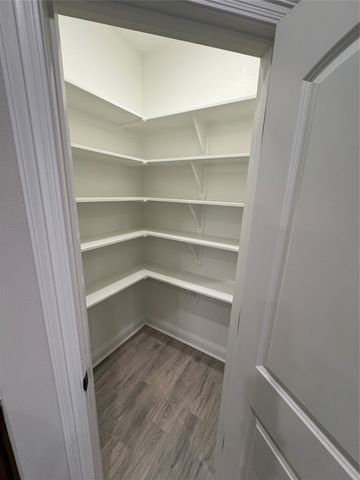 305 Hendry Drive, Bossier City, LA 71111