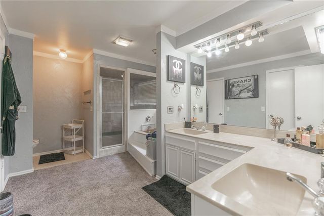 6209 Inland Road, Warr Acres, OK 73132
