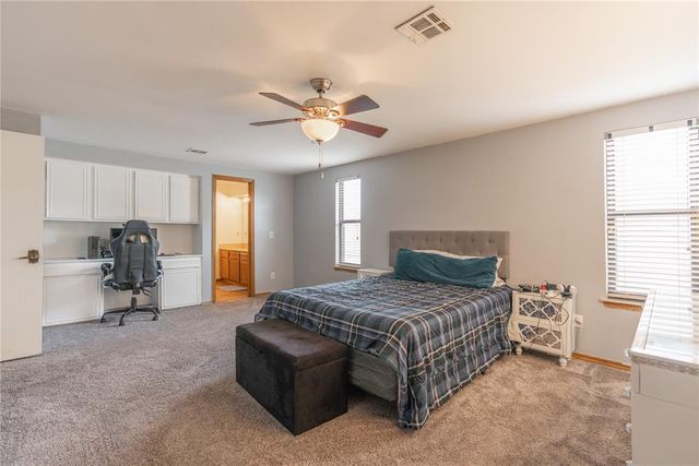 6209 Inland Road, Warr Acres, OK 73132