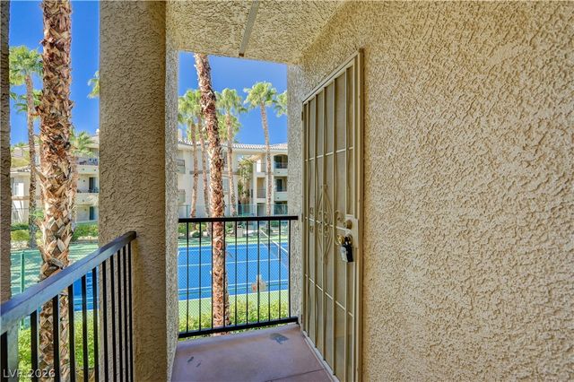 7119 South Durango Drive 202, Las Vegas, NV 89113