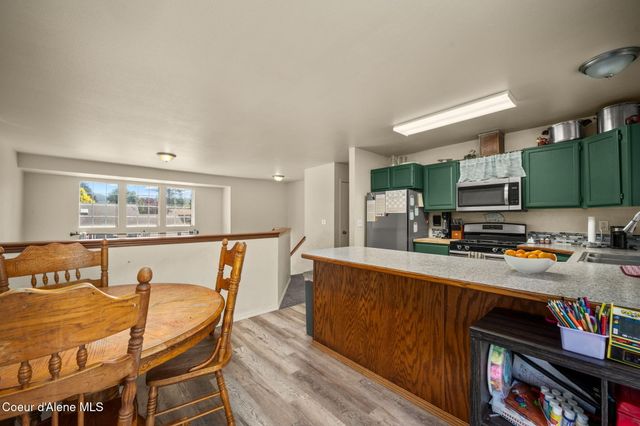 3293 N 10th PL, Coeur D'alene, ID 83815