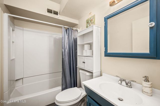 3293 N 10th PL, Coeur D'alene, ID 83815