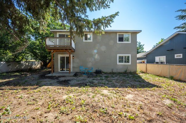 3293 N 10th PL, Coeur D'alene, ID 83815