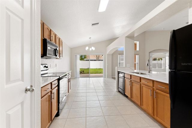 8270 PEAK AVENUE, Lakeland, FL 33810