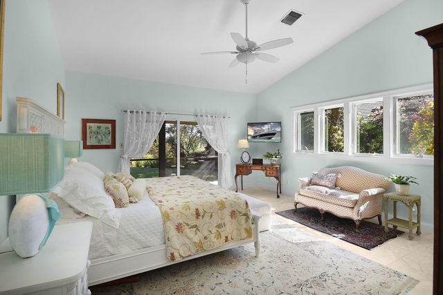 6111 SE Winged Foot Drive, Stuart, FL 34997