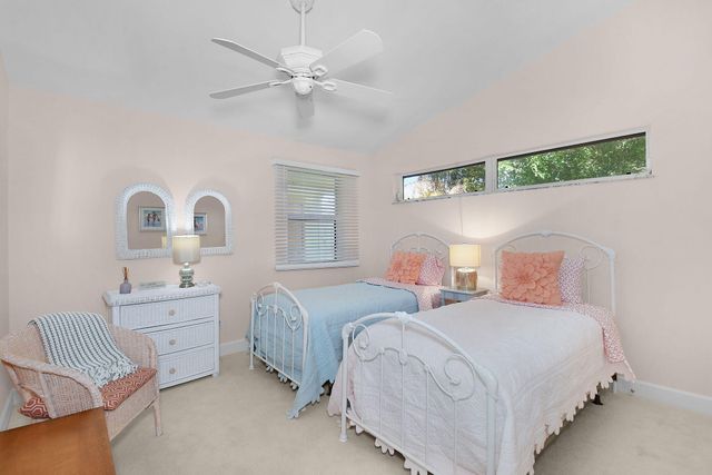 6111 SE Winged Foot Drive, Stuart, FL 34997