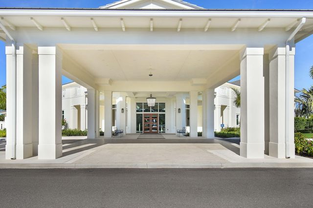 6111 SE Winged Foot Drive, Stuart, FL 34997