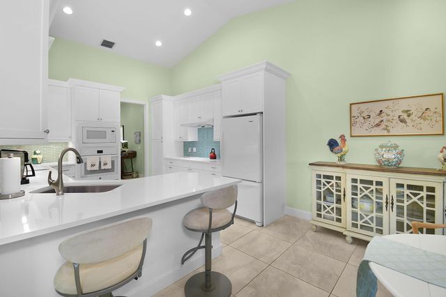 6111 SE Winged Foot Drive, Stuart, FL 34997