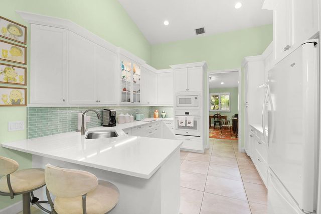 6111 SE Winged Foot Drive, Stuart, FL 34997