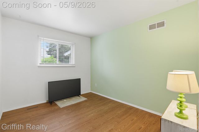 779 Oak Ridge Drive, Brighton, MI 48116