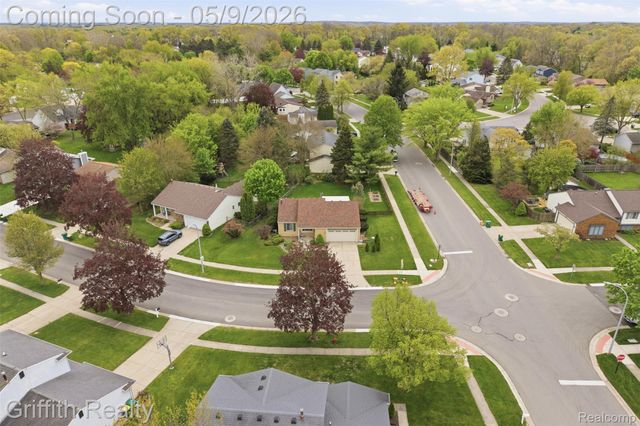 779 Oak Ridge Drive, Brighton, MI 48116