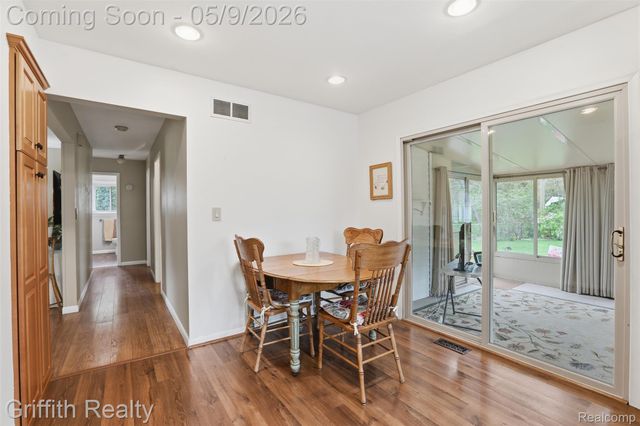779 Oak Ridge Drive, Brighton, MI 48116