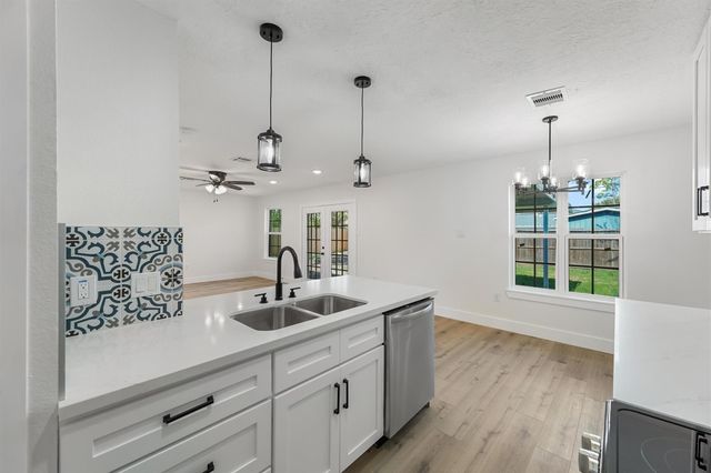4706 High Point Lane, Houston, TX 77053