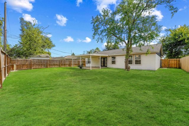 4706 High Point Lane, Houston, TX 77053