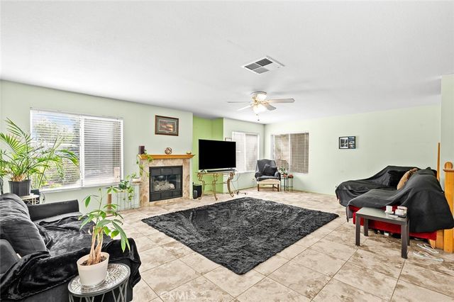 508 Nashville Court, Hemet, CA 92545