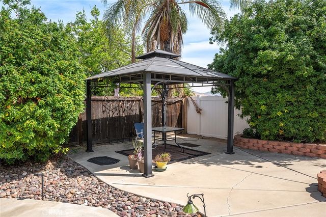 508 Nashville Court, Hemet, CA 92545