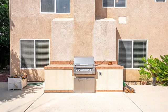 508 Nashville Court, Hemet, CA 92545