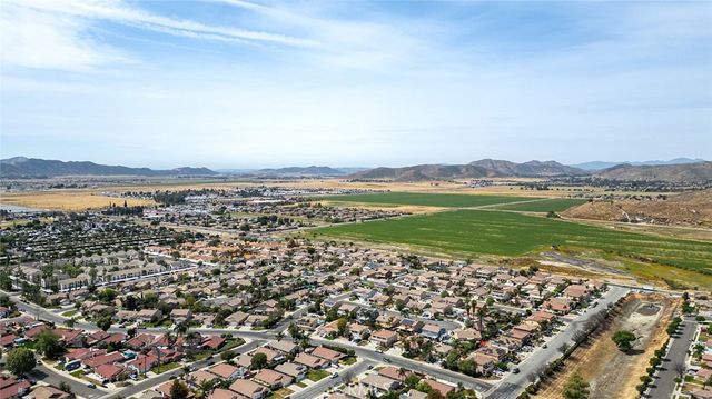 508 Nashville Court, Hemet, CA 92545