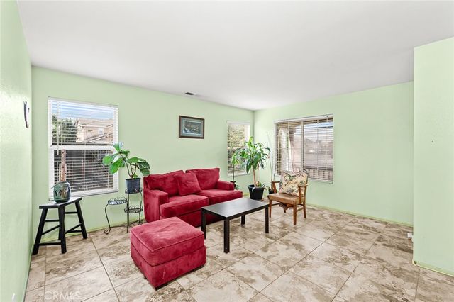 508 Nashville Court, Hemet, CA 92545