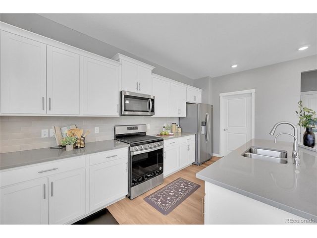 18142 Prince Hill Cir, Parker, CO 80134