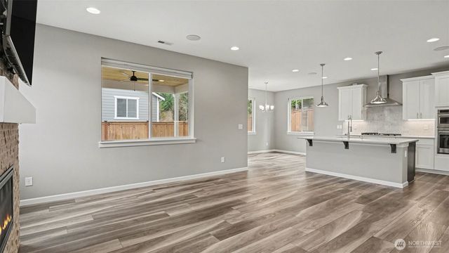 18847 SE 123rd Place, Renton, WA 98058