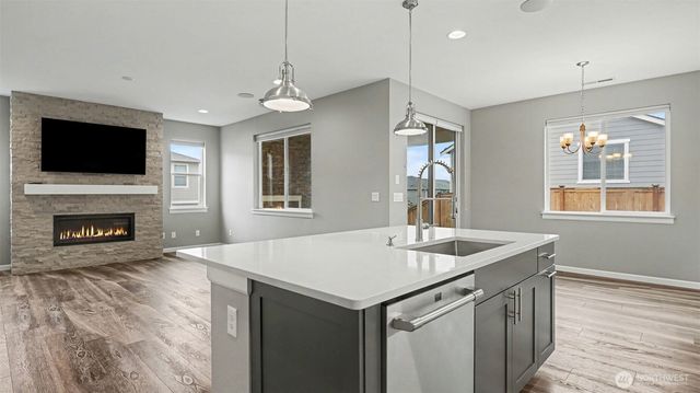 18847 SE 123rd Place, Renton, WA 98058