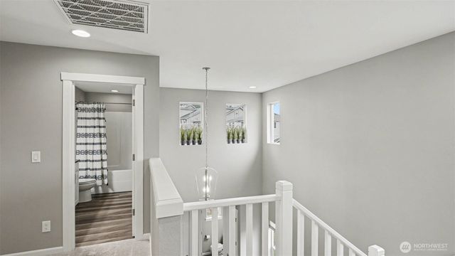 18847 SE 123rd Place, Renton, WA 98058