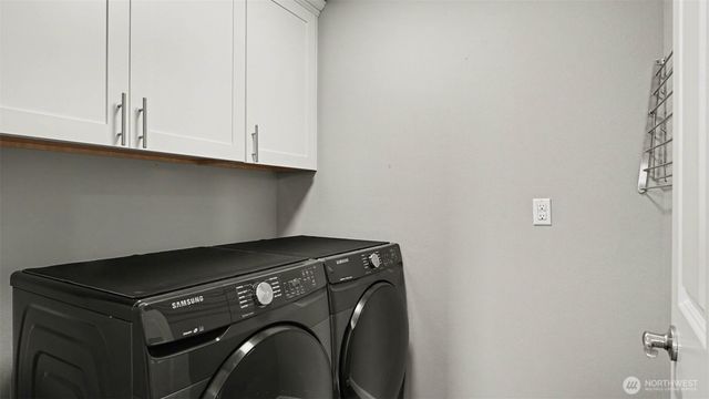 18847 SE 123rd Place, Renton, WA 98058