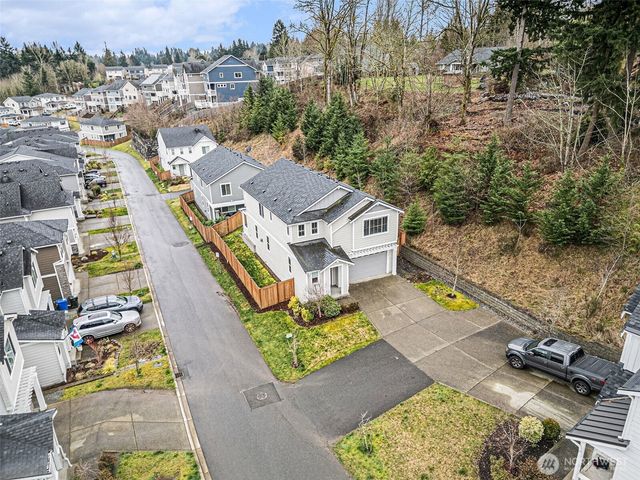 18847 SE 123rd Place, Renton, WA 98058