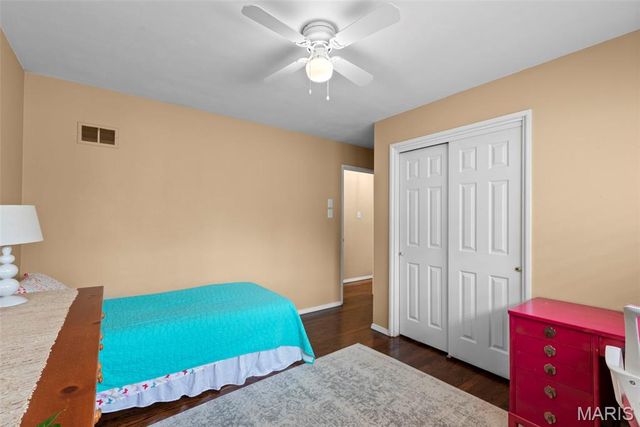 6121 Savio Drive, Affton, MO 63123