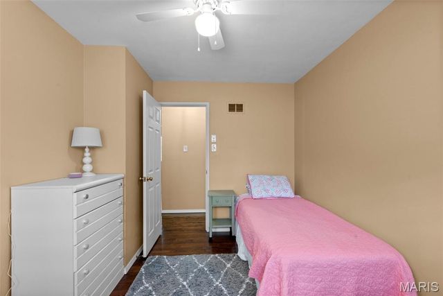 6121 Savio Drive, Affton, MO 63123