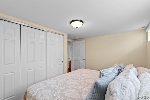 6121 Savio Drive, Affton, MO 63123