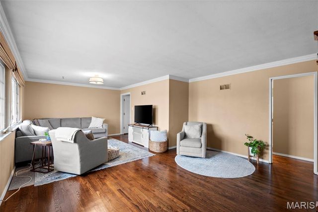 6121 Savio Drive, Affton, MO 63123