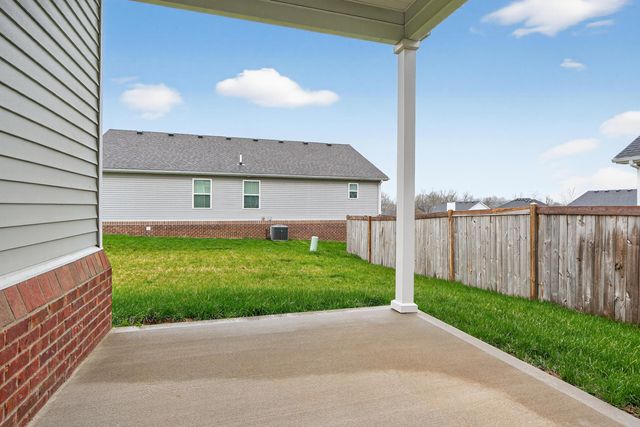 172 Cross Park Drive, Georgetown, KY 40324