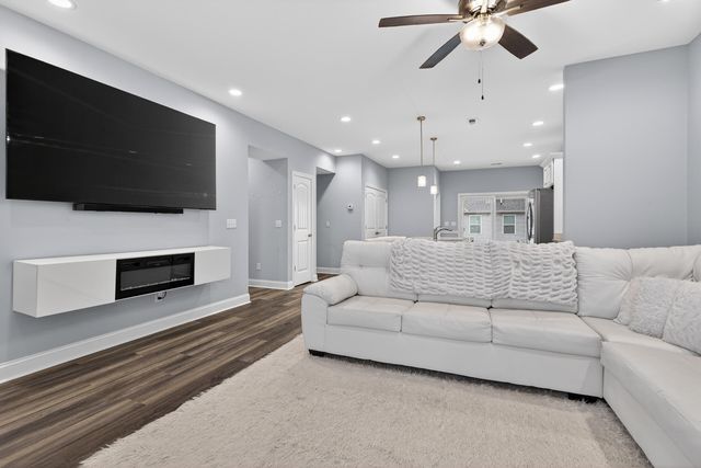 172 Cross Park Drive, Georgetown, KY 40324