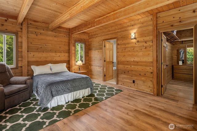 7717 252nd Avenue NE, Redmond, WA 98053