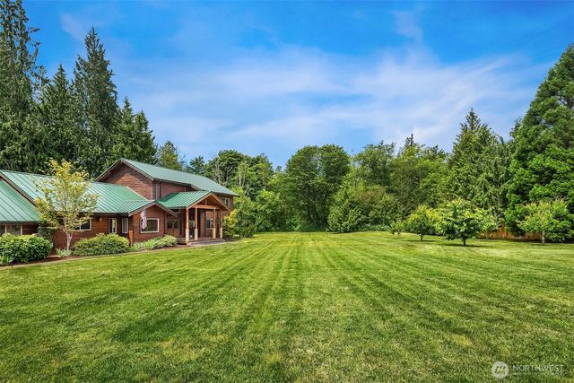 7717 252nd Avenue NE, Redmond, WA 98053