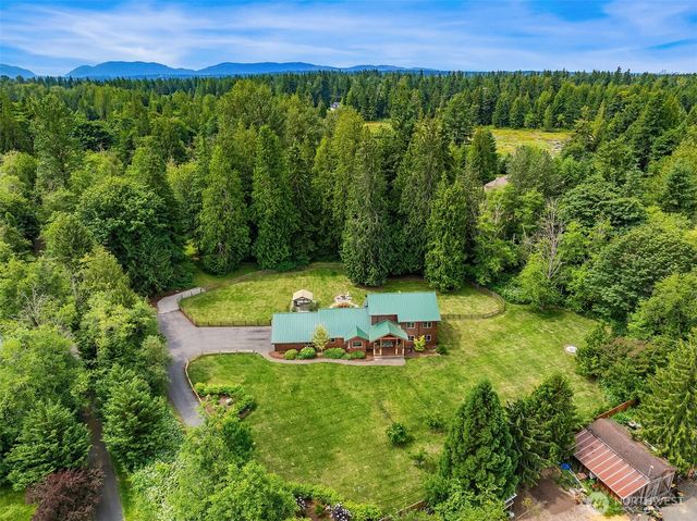 7717 252nd Avenue NE, Redmond, WA 98053