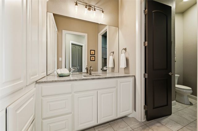 110 Live Oak Court, Willow Park, TX 76087