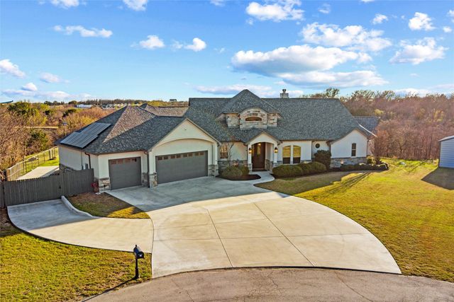 110 Live Oak Court, Willow Park, TX 76087