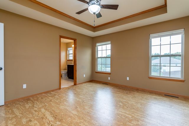 3703 CLYDESDALE DR, Columbia, MO 65202