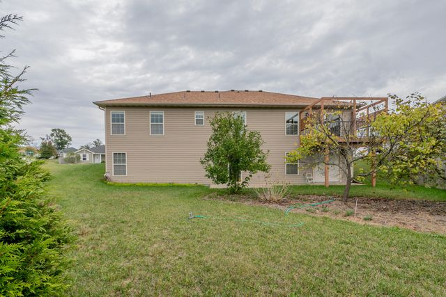 3703 CLYDESDALE DR, Columbia, MO 65202